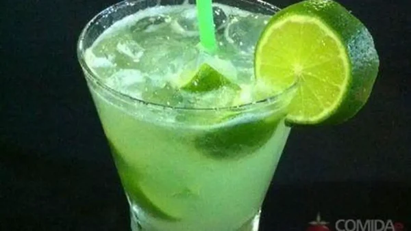 Caipirinha de limão(Velho Barreiro)